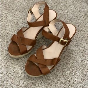 Montage Bay Club wedges